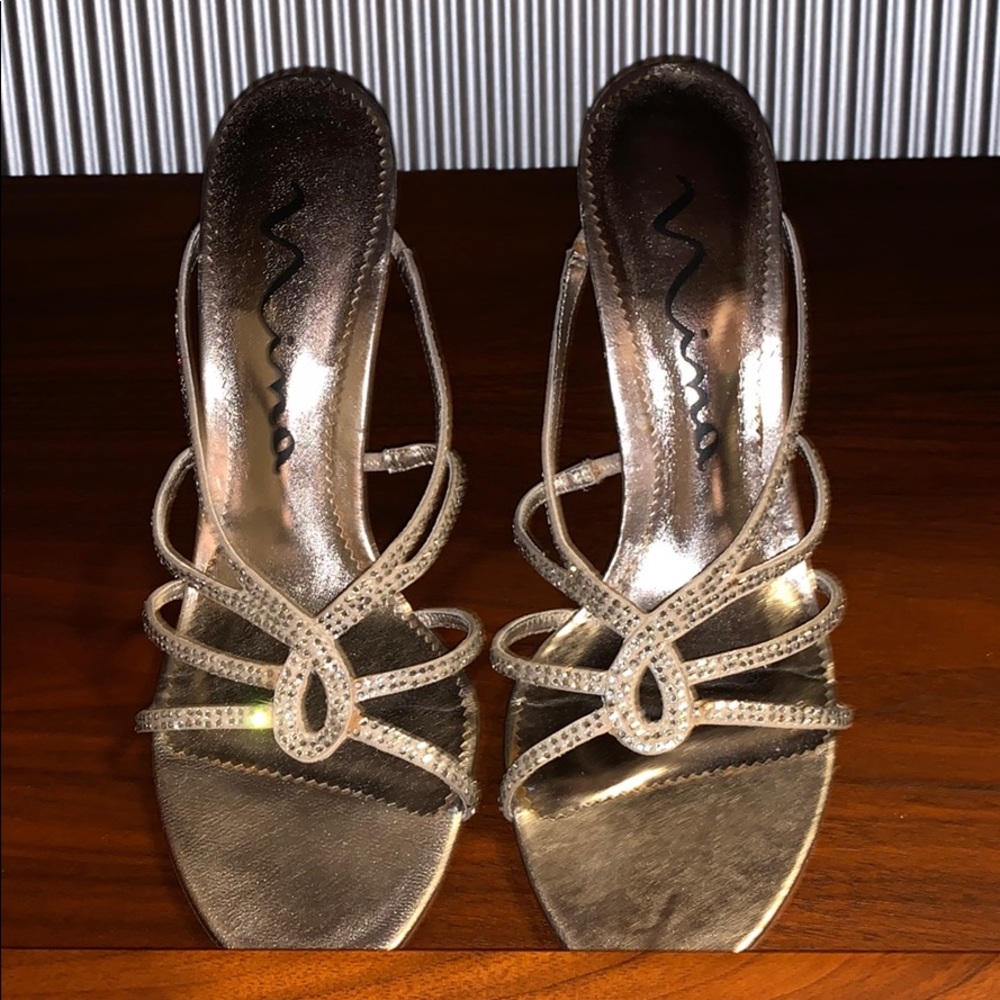 NINA silver sparkle heel